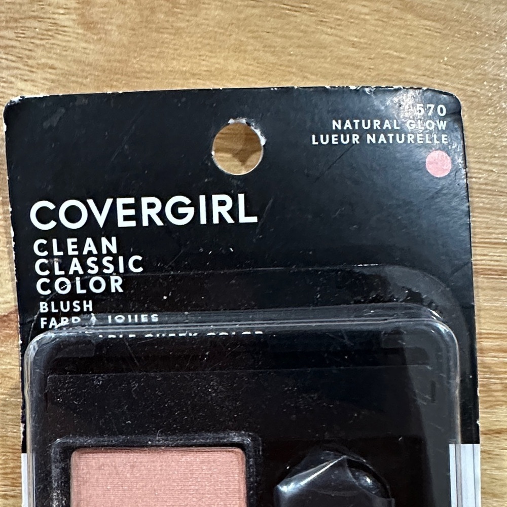 COVERGIRL Clean Color Blush - Natural glow #570 - Picture 2 of 3